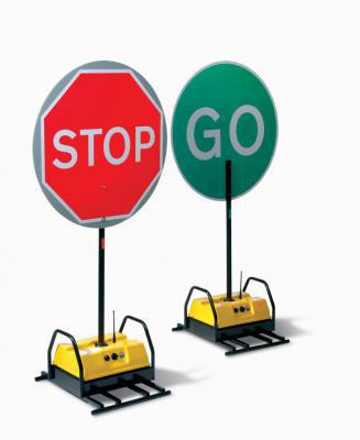Stop / Go Robo Signs